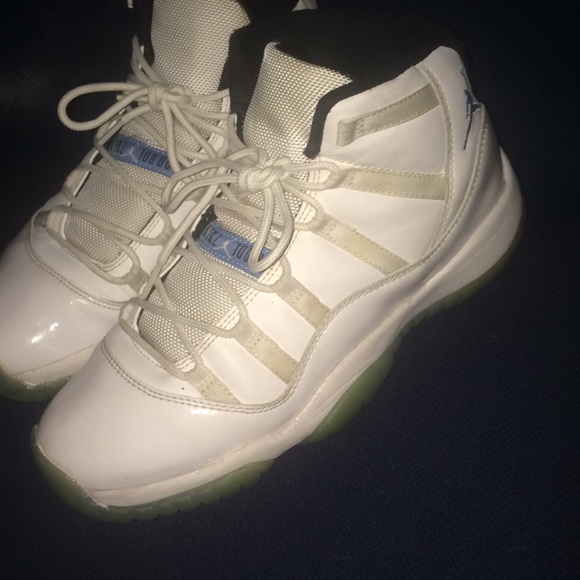 Jordan 11 legend blues - Picture 7 of 7